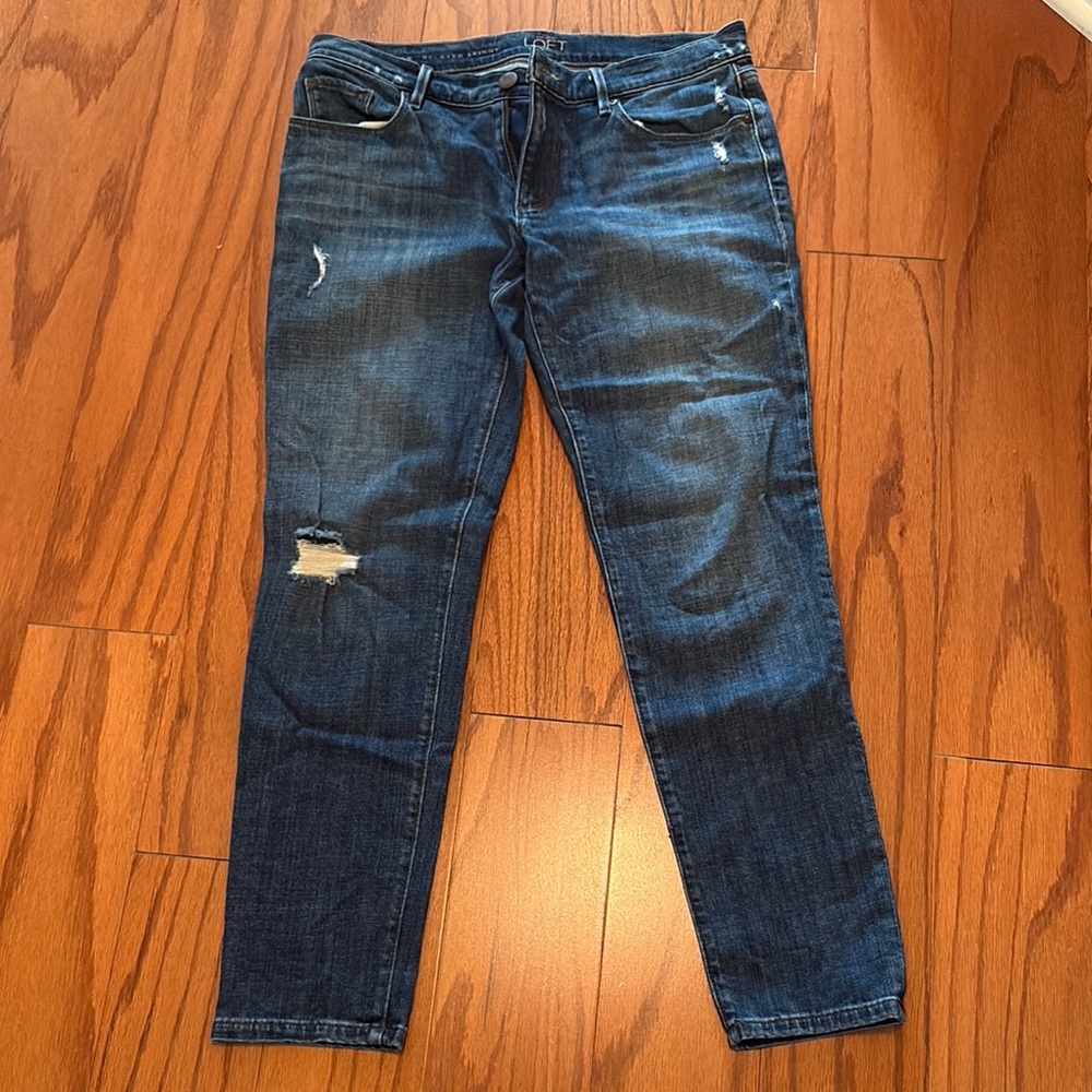Loft Distressed Relaxed Skinny Jeans - Size 6